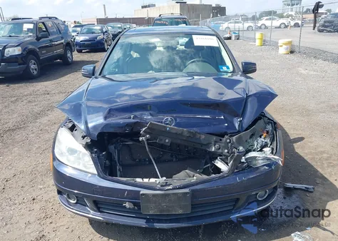 2011 Mercedes-Benz C 300 Luxury 4Matic from USA, damaged, VIN WDDGF8BB5BR150958